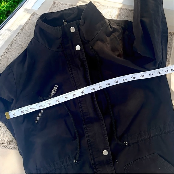 Forever 21 Women's Black Full Zip Button Utility Jacket- SZ(S) - Picture 9 of 14